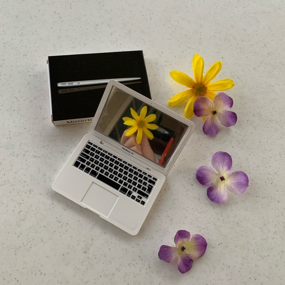 White Apple MacBook Mirror - Picture 3 of 3